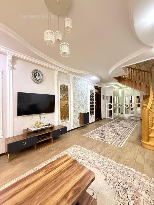 6 otaqlı Həyət evi / Villa, Xətai rayonu, Bakı