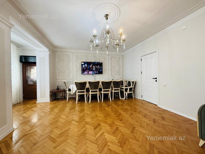 3 otaq · 70 m²