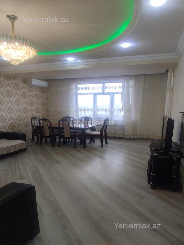 2 otaq · 70 m² · 12/17 mərtəbə, Badamdar