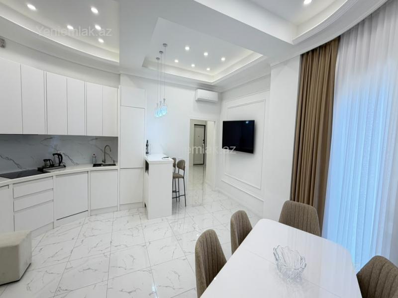 3 otaqlı mənzil, 100 m², Sahil, 1 200 AZN