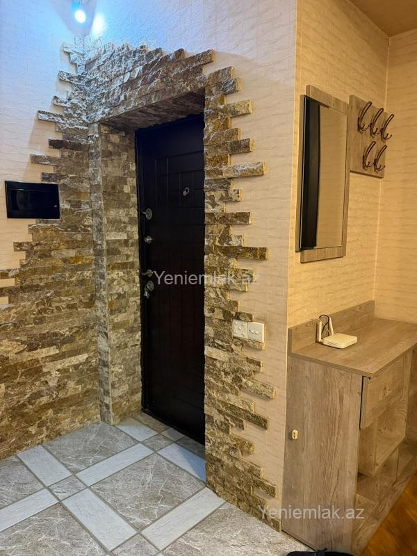 3 otaqlı mənzil, 162 m², 28 May, 1 200 AZN