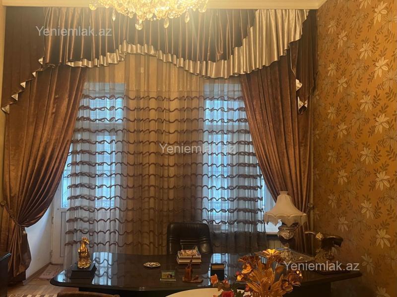 10 otaqlı mənzil, 390 m², Sahil, 3 900 000 AZN
