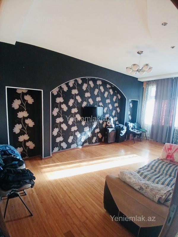 3-комн. · 95 m²