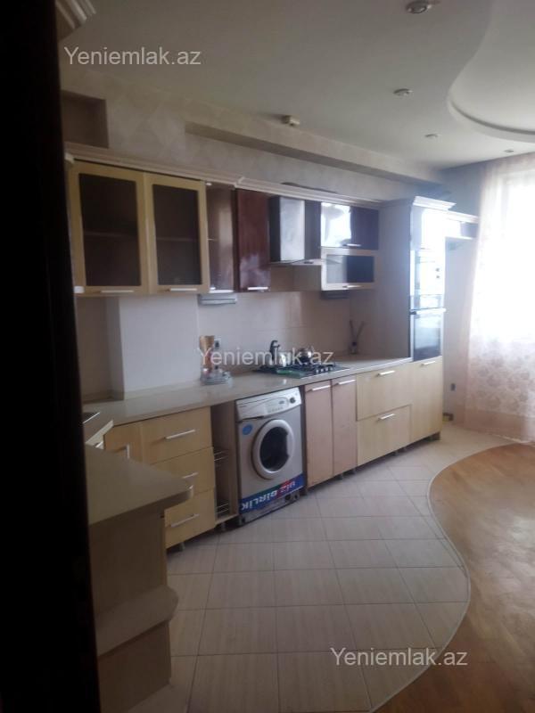 3 otaqlı mənzil, 130 m², 8-ci kilometr, 290 000 AZN