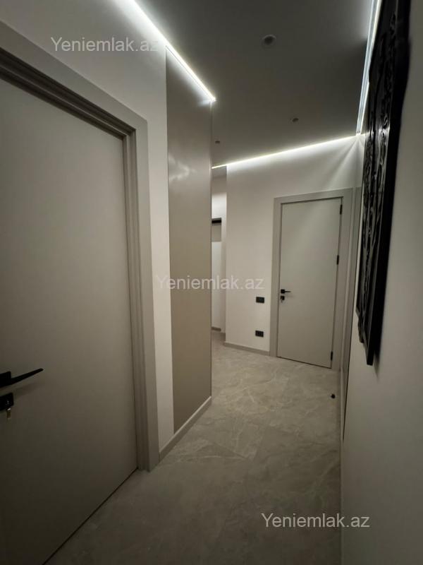28 Mayda 3 otaqlı yeni tikili mənzil kirayə verilir, 100 m², 2 500 AZN/ay, şəkil 2 / 12