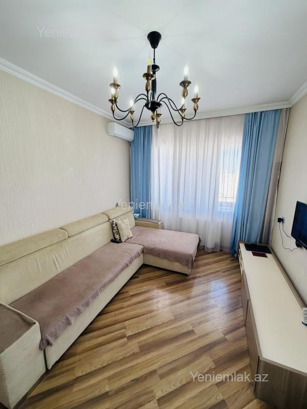 8-ci kilometrdə 2 otaqlı köhnə tikili mənzil satılır, 60 m², 167 000 AZN, şəkil 2 / 10
