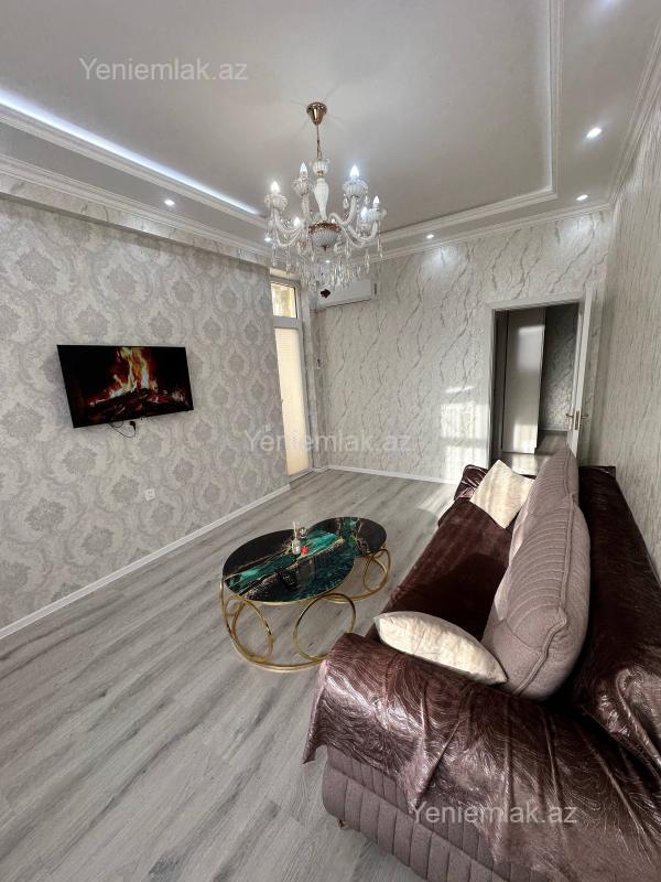 Əhmədlidə 2 otaqlı yeni tikili mənzil kirayə verilir, 70 m², 650 AZN/ay, şəkil 2 / 12