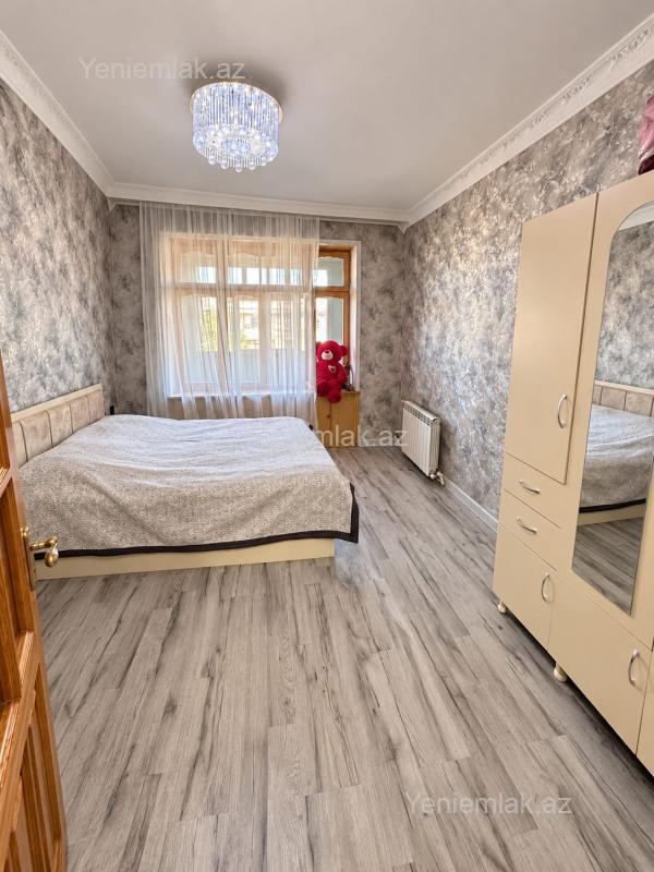 Neftçilərdə 3 otaqlı köhnə tikili mənzil satılır, 85 m², 207 000 AZN, şəkil 2 / 10
