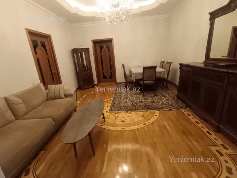 28 Mayda 3 otaqlı köhnə tikili mənzil kirayə verilir, 99 m², 1 299 AZN/ay, şəkil 3 / 12