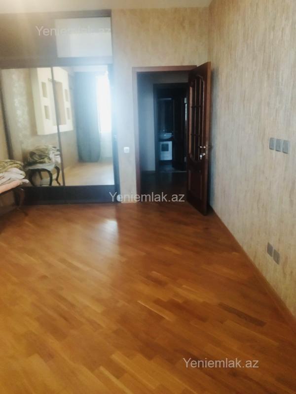 8-ci kilometrdə 3 otaqlı yeni tikili mənzil satılır, 130 m², 290 000 AZN, şəkil 3 / 12