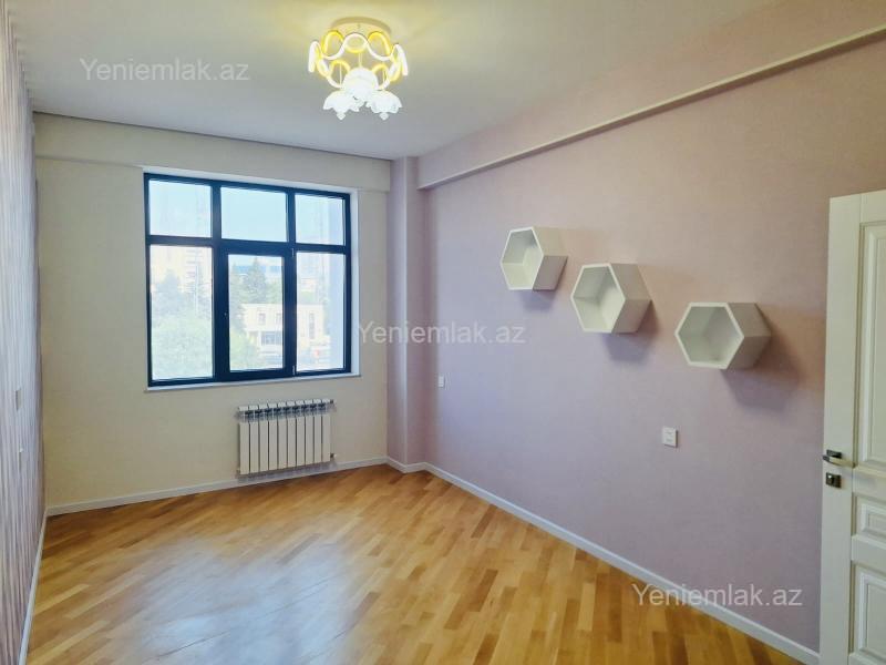 8-ci kilometrdə 3 otaqlı yeni tikili mənzil satılır, 117 m², 290 000 AZN, şəkil 3 / 12