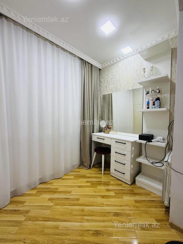 8-ci kilometrdə 3 otaqlı köhnə tikili mənzil satılır, 75 m², 220 000 AZN, şəkil 4 / 12