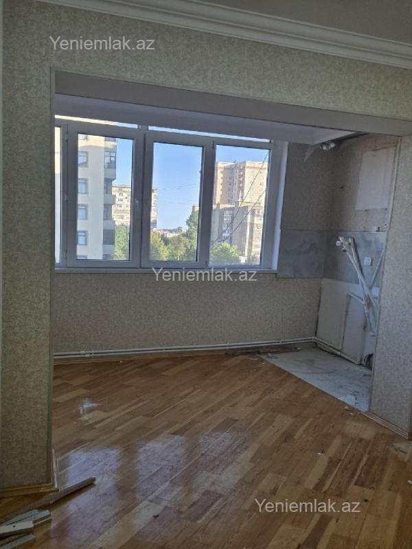 Azadlıq Prospektidə 3 otaqlı köhnə tikili mənzil satılır, 85 m², 215 000 AZN, şəkil 4 / 12