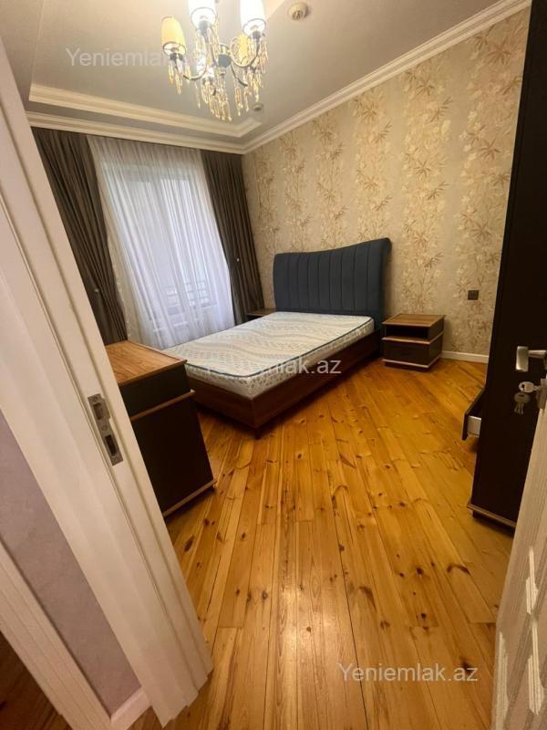 28 Mayda 3 otaqlı yeni tikili mənzil kirayə verilir, 135 m², 1 300 AZN/ay, şəkil 4 / 12