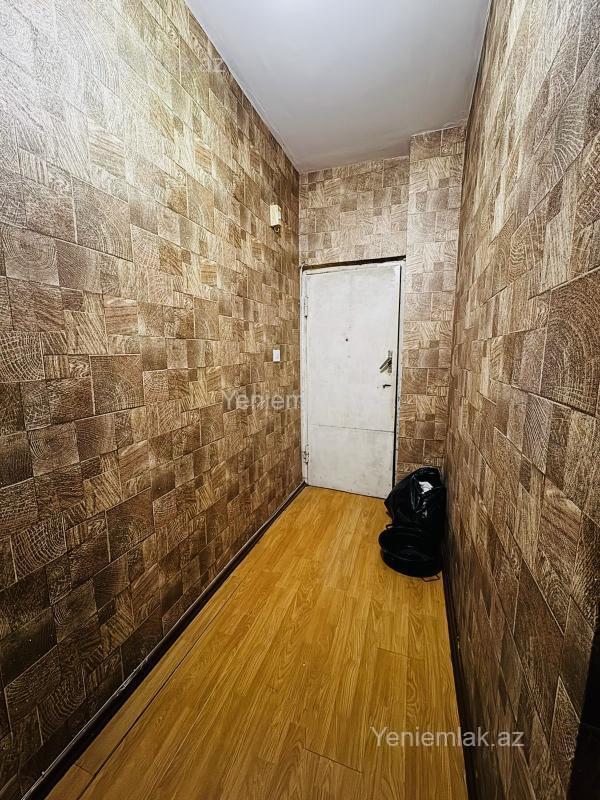 8-ci kilometrdə 2 otaqlı köhnə tikili mənzil satılır, 40 m², 115 000 AZN, şəkil 4 / 9
