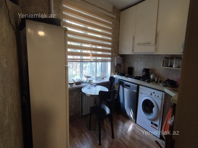 8-ci mikrorayonda 4 otaqlı köhnə tikili mənzil satılır, 90 m², 235 000 AZN, şəkil 5 / 12