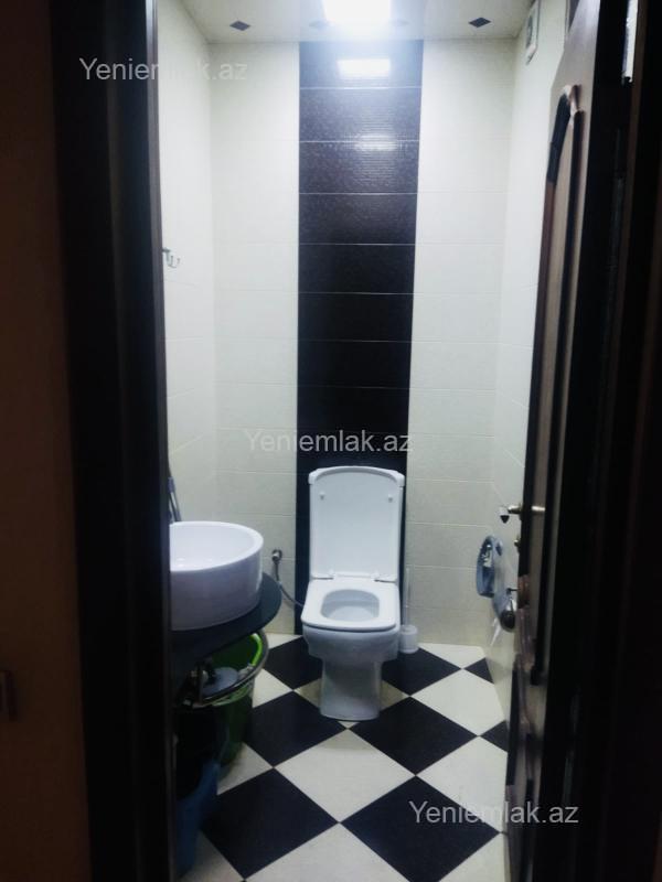8-ci kilometrdə 3 otaqlı yeni tikili mənzil satılır, 130 m², 290 000 AZN, şəkil 5 / 12