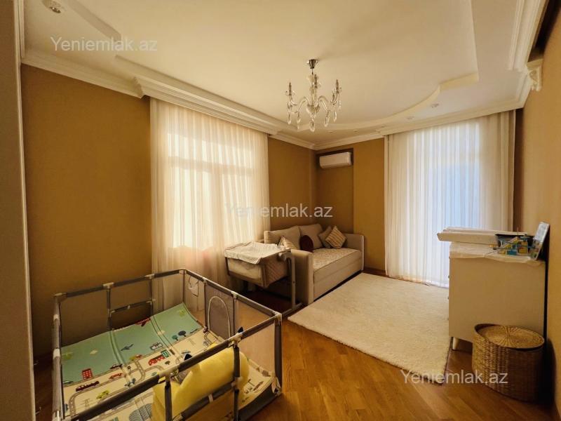 8-ci kilometrdə 3 otaqlı yeni tikili mənzil satılır, 145 m², 350 000 AZN, şəkil 5 / 12