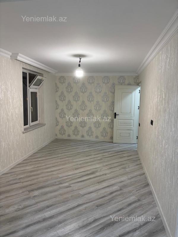 Bina evi menzil Satılır Sumqayıt 2-ci mikrorayon Satılır 1 otaqdan 2 otağa düzəlmiş mənzil... Sumqayıt ş. 2 - ci mikro