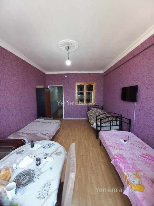 Bina evi menzil Satılır Bakı Xətai rayonu Əhmədli Xətai rayonu,Tusi küçəsi,62-saylı marşurutun son dayanacağı,H.Aslanov