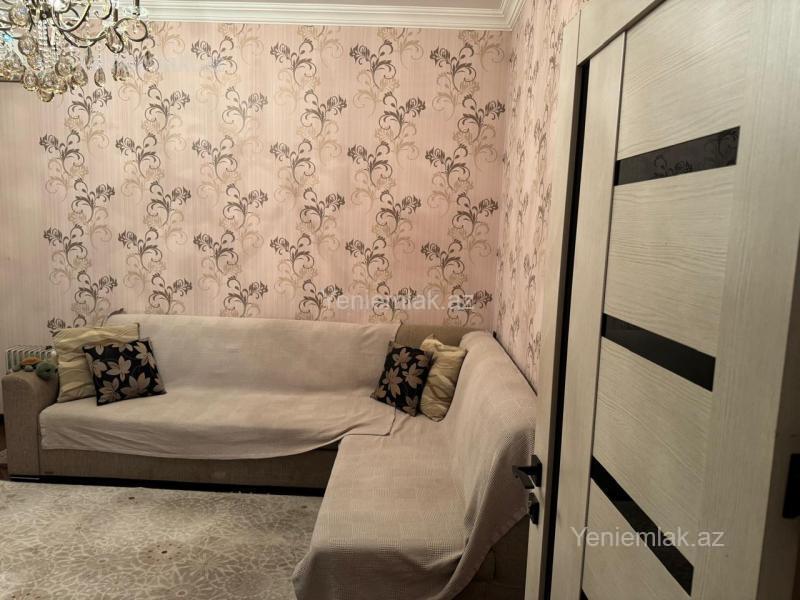 Bina evi menzil Satılır Bakı Nizami rayonu QARA QARAYEV METROSUNA YAXIN MƏSAFƏDƏ, QANUNİ 2 OTAQLI MƏNZİL SATILIR . .
