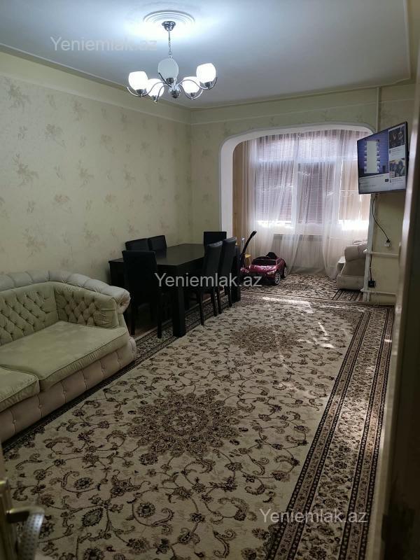 Bina evi menzil Satılır Bakı Xətai rayonu Əhmədli Əhmədli metro yanında Kiev lahiyə 9/3-cü mərtəbəsində qanuni 3 otaqlı