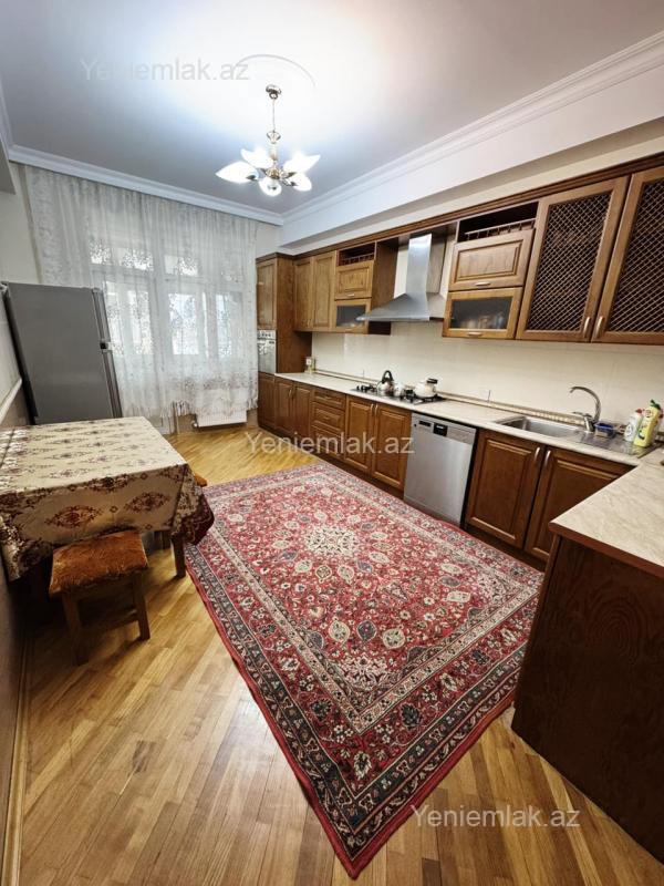 4 otaqlı Bina evi menzil, Yasamal rayonu, Bakı