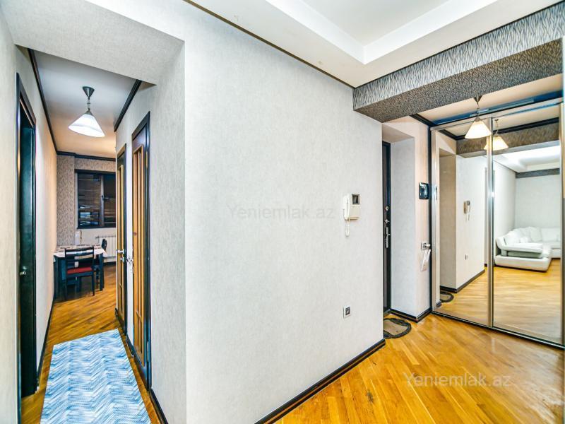 3 otaqlı Bina evi menzil, Səbail rayonu, Bakı