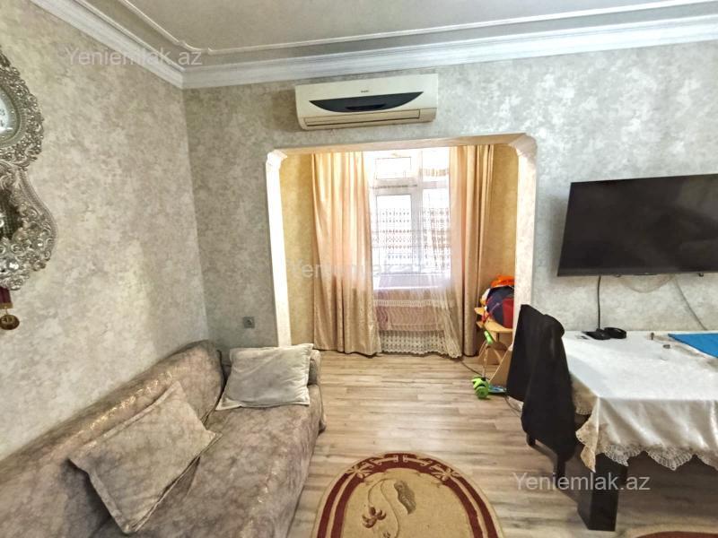 Bina evi menzil Satılır Bakı Nizami rayonu 8-ci kilometr Bakı şəhəri Nizami rayonu Neftçilər metrosundan 10 dəqiqə məsaf