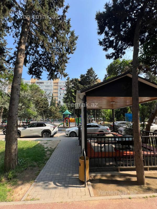 2 rooms · 55 m² · floor 8/10, Gənclik