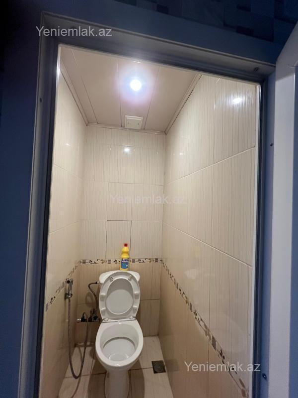 8-ci kilometrdə 3 otaqlı köhnə tikili mənzil satılır, 80 m², 230 000 AZN, şəkil 2 / 12