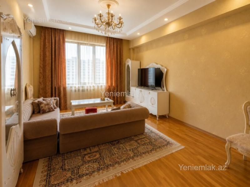 Продаётся 2-комнатная квартира в новостройке, ЖК Kristal Abşeron Bayıl, 80 м², 240 000 AZN, фото 2 / 7
