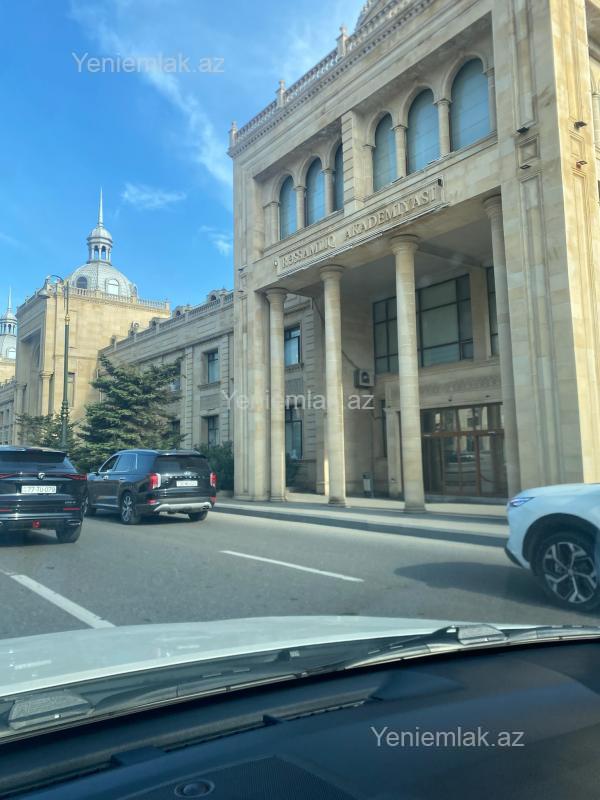 Nəriman Nərimanovda 3 otaqlı köhnə tikili mənzil kirayə verilir, 80 m², 800 AZN/ay, şəkil 2 / 6