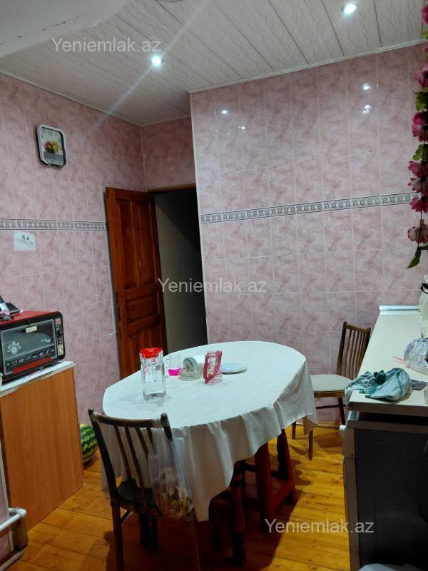 8-ci mikrorayonda 4 otaqlı köhnə tikili mənzil satılır, 140 m², 263 000 AZN, şəkil 4 / 12