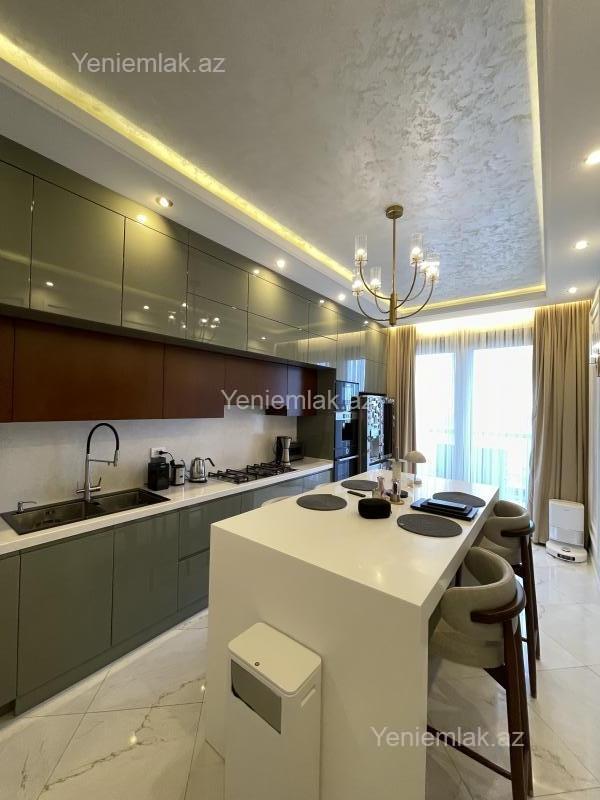 4-room new-build apartment for sale in Elmlər Akademiyası, 217 m², 960 000 AZN, photo 5 / 12