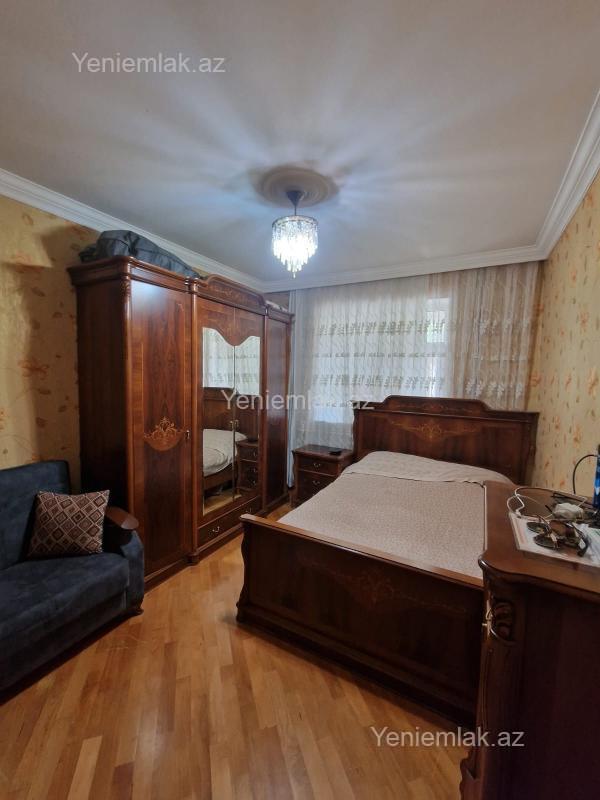 9-cu mikrorayonda 3 otaqlı köhnə tikili mənzil satılır, 80 m², 227 000 AZN, şəkil 5 / 12