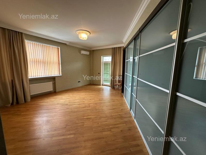 28 Mayda 4 otaqlı yeni tikili mənzil satılır, 270 m², 580 000 AZN, şəkil 5 / 12
