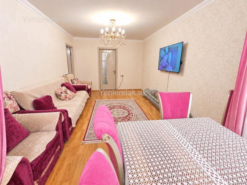 Bina evi menzil Satılır Bakı Nizami rayonu Qara Qarayev metrosuna 5 dəqiqəlik məsafədə, Nizami Rayon ATS-in yanında yer