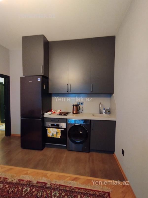 3 otaqlı Bina evi menzil, Səbail rayonu, Bakı