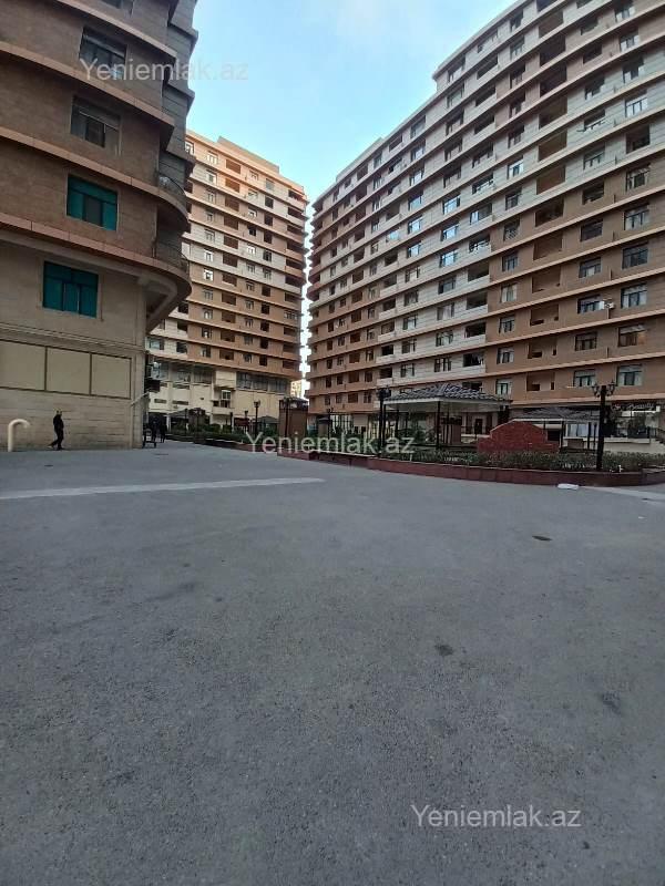 4 otaq · 151 m² · 10/15 mərtəbə, 28 May