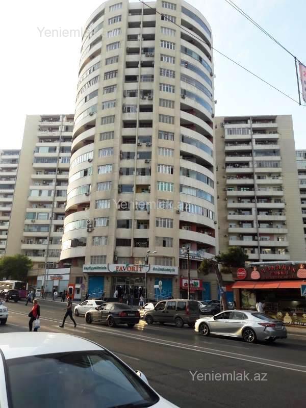3 otaqlı mənzil, 158 m², Elmlər Akademiyası, 520 000 AZN