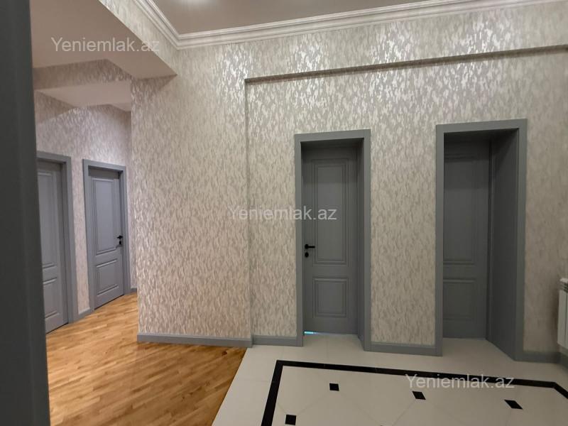 4 otaqlı mənzil, 133 m², İnşaatçılar, 340 000 AZN