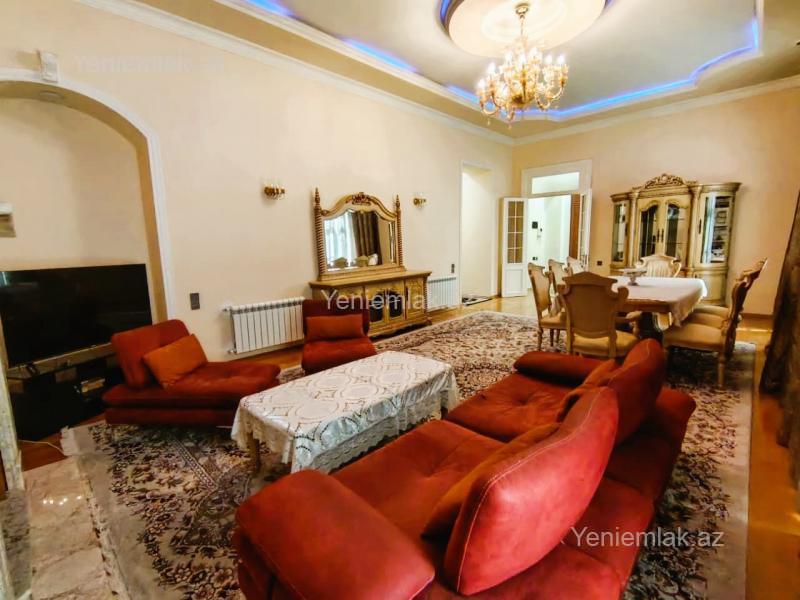 28 Mayda 3 otaqlı köhnə tikili mənzil kirayə verilir, 150 m², 1 700 AZN/ay, şəkil 4 / 12