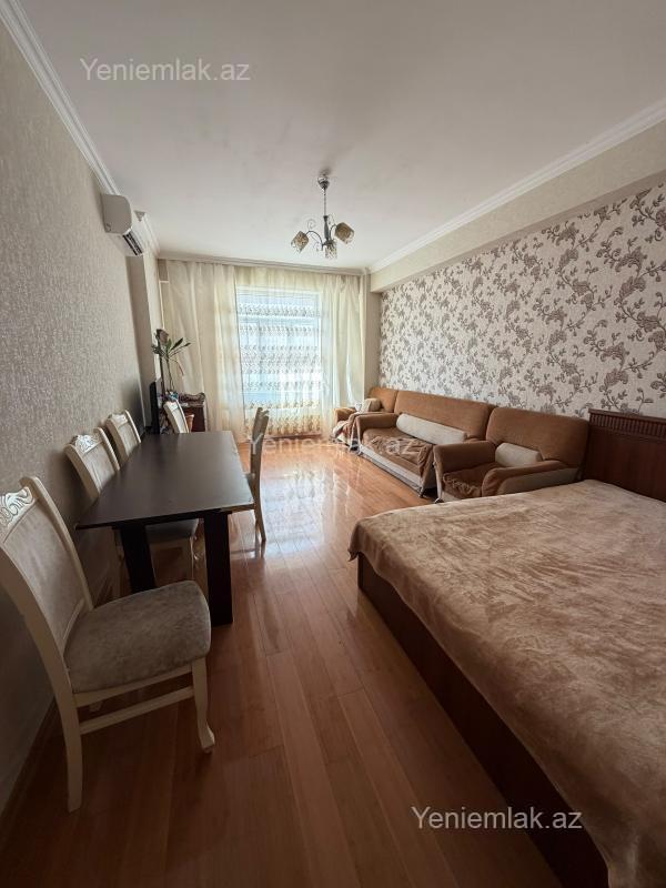 Bina evi menzil Satılır Sumqayıt 6-cı mikrorayon Sumqayıt şeher 6-cı mikrorayon. Kristal Abşeron. 14/9 cu mertebesi. 63