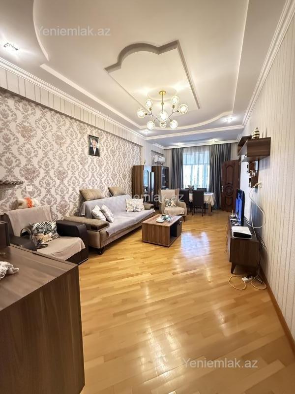 Bina evi menzil Satılır Xırdalan ş. Teçili: Xırdalan Ş Mərkəzdə Heydər Parkının Yanı Super Temirli Menzil Satılır ?