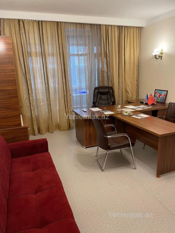 Ofis Satılır Bakı Nəsimi rayonu KUPÇALI !!! Olimpik Starın yanında Nərgiz klinikasının üstündə 8 otaqlı ofis satılır