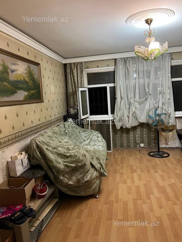 Bina evi menzil Satılır Bakı Yasamal rayonu Yasamal rayonu, Abbas Mirzə Şərifzadə kucesinde 5 mertebeli binanin 2-ci me