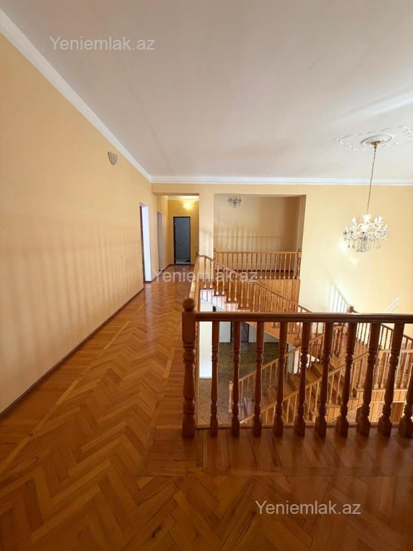 10 otaqlı Həyət evi / Villa, Səbail rayonu, Bakı