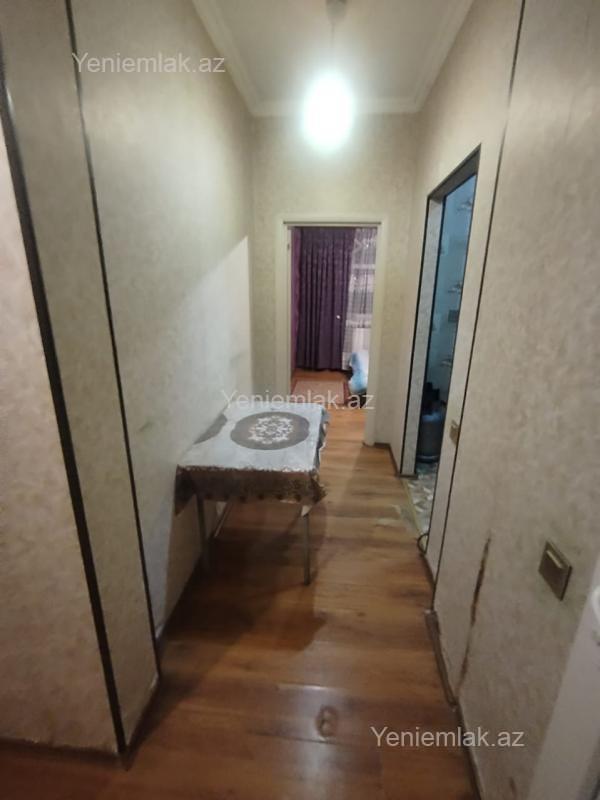 Bina evi menzil Kirayə Abşeron Masazır Masazır qəsəbəsi Qurtuluş 93 də 6 mərtəbə binanın 6 cı mərtəbəsində , tam təmirl