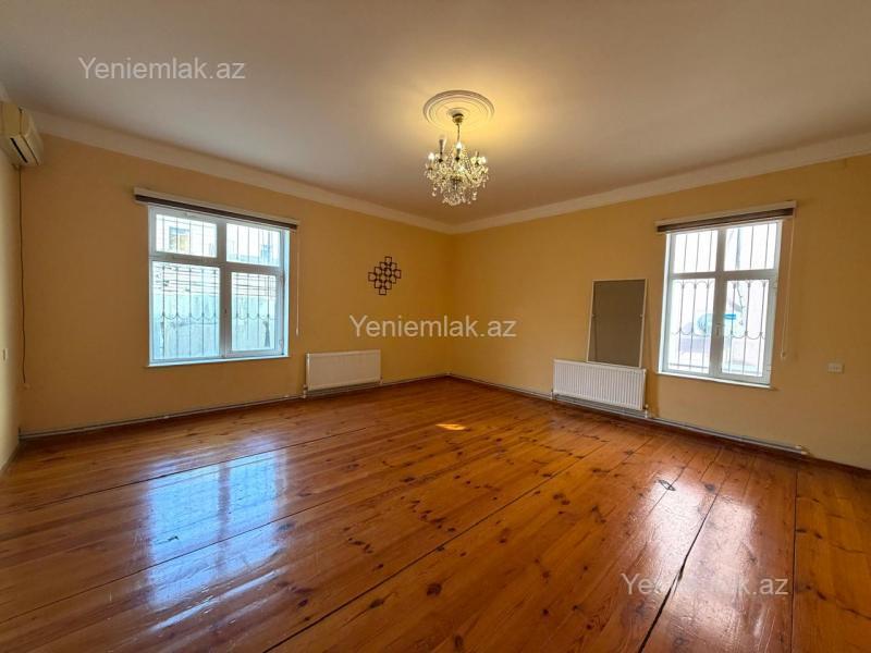 10 otaqlı Həyət evi / Villa, Səbail rayonu, Bakı